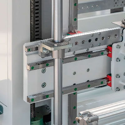 LJA Rollenschneider/ Schneidemaschine für unterschiedliches Spannfutter, mit Prüfmodul