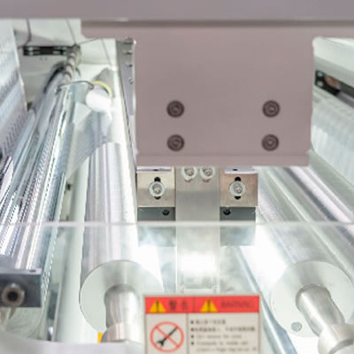 LYB Rollenschneider und Aufwickler für unterschiedliches Spannfutter, mit Prüfmodul