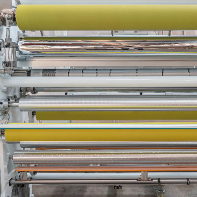 LFS426 High-Speed Rollenschneider und Aufwickler für optische Schutzfilme