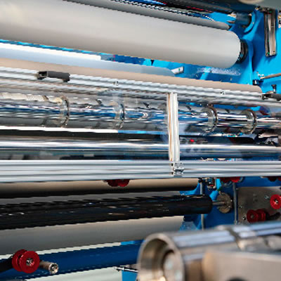 LFS325 Rollenschneider und Schälmaschine für Schutzfilme